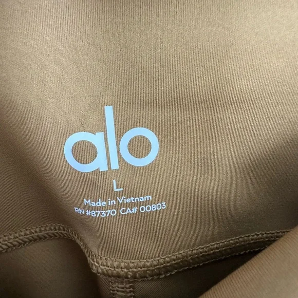 NWT ALO 7/8 High-Waist Airlift Legging